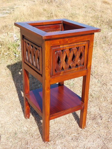 Solid wood plant - plant, stand