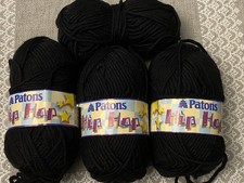 Patons Hip Hop Merino Wool, Yarn 330 g.
