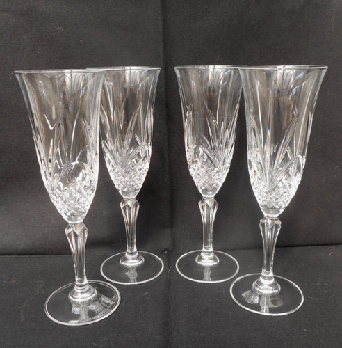Moulded crystal champagne - 4,