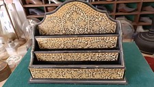 KASHMIR FOR AKBAR EMPORIUM BLACK PAPER MACHE/GILT FLORAL LETTER RACK