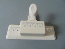 MARTHA STEWART EDGE PUNCH - EMBOSSED TREFOIL HEART
