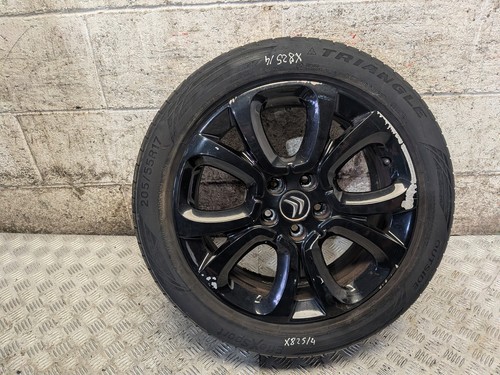Alloy wheel with - 17",