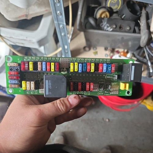 London taxis lti - tx4, fuse