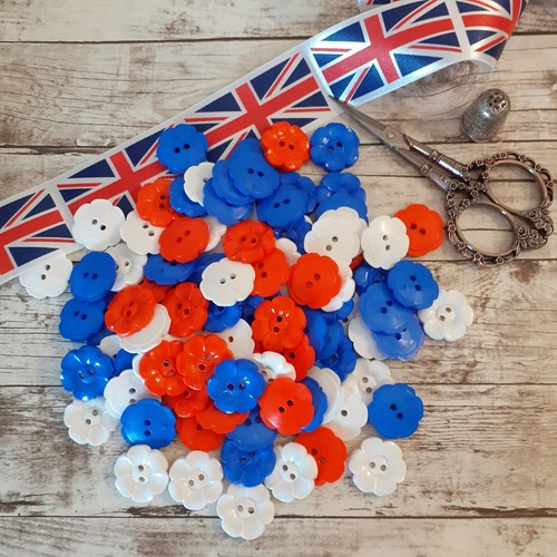 Daisy flower buttons - flower,