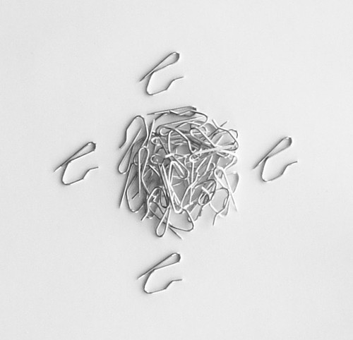 Metal curtain pin - hooks, pinch