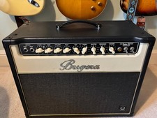 Bugera V22 - 22W Guitar