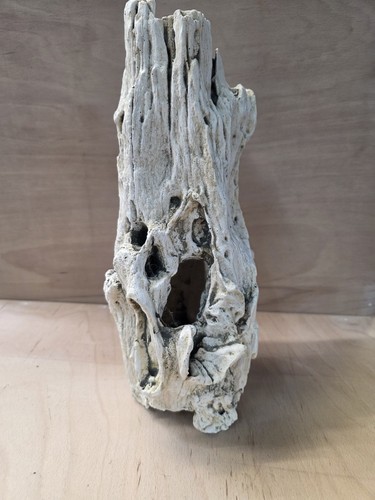 Aquarium decor hollow resin - decor,