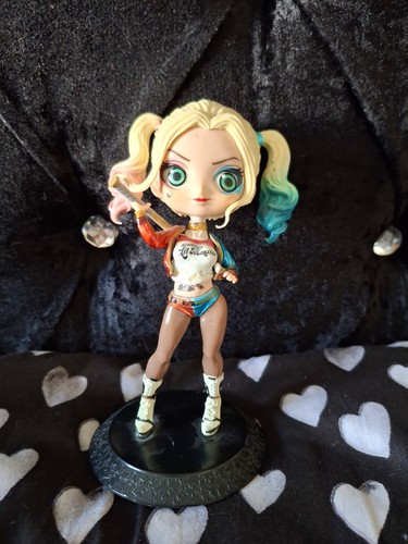Harley quinn figure - harley,