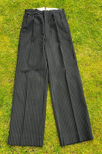 Vintage Black Morning Stripe