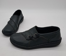 Loretta Bottle Green Leather
