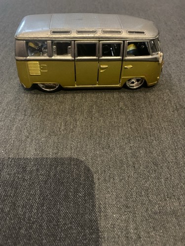 Bburago volkswagen van - volkswagen,