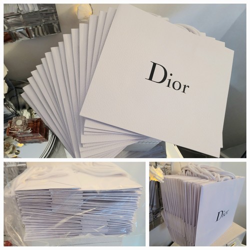 Dior white textured gift - 15,