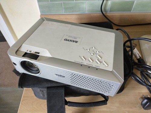 Sanyo pro xtrax multiverse - sanyo,