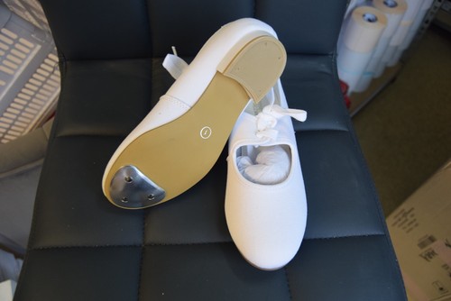 White canvas low - heel, tap