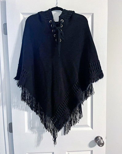 Women black solid knit - black,