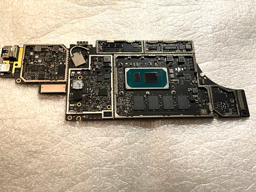 Faulty microsoft surface - microsoft,
