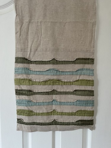 Next table runner - next,