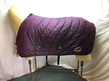Used 5'6 Masta 200g Stable Horse Rug #A605