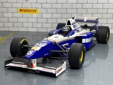 1:18 *BOXED* MINICHAMPS F1 Formula 1 1996 Williams FW18 DAMON HILL #5 WC MODEL!
