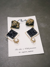 Black & Gold Geometric Resin