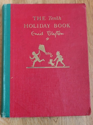 The tenth holiday book - tenth,