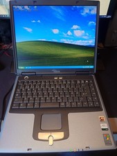 Fujitsu Siemens Amilo Windows XP Laptop