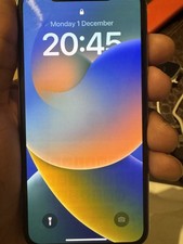 iPhone x 256GB Unlocked Silver 84% Battery Health