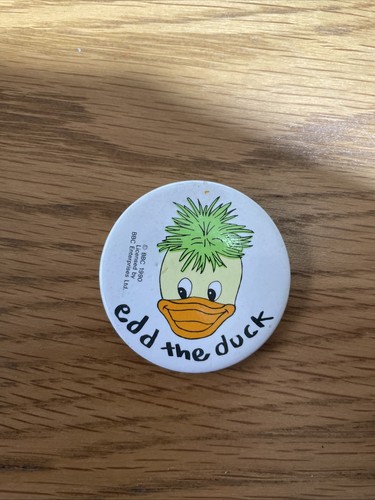 Collectible pin badge edd the - badge,