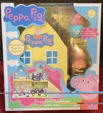 02017 Pepper Pigs Playhouse