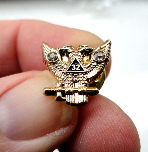 Crystal pre owned freemason - crystal,