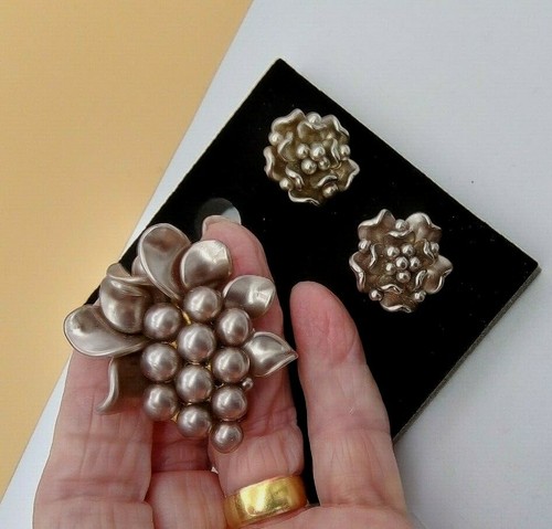 1950s retro grape - grape, grey/silver
