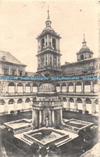 R450955 San Lorenzo de el Escorial Monastere Cour des Evangelistes Tomas Mora