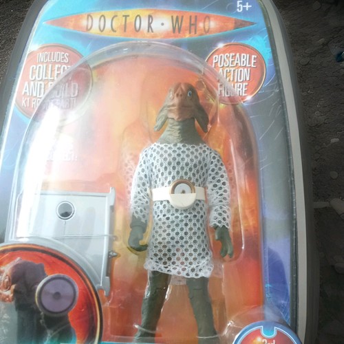Who third doctor sea devil - dr,