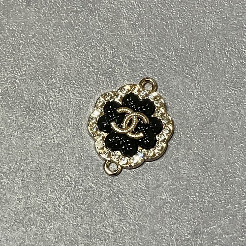Chanel black gold flower - black,