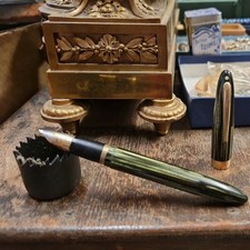 Sheaffer's 79 Lifetime Green Vintage White Dot Fountain Pen 14K Nib