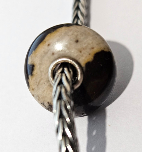 Genuine trollbead zebra - genuine, 'zebra