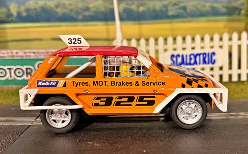 Scalextric metro stock car - metro,