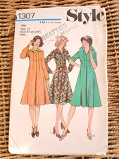 Vintage 1970s Style Sewing