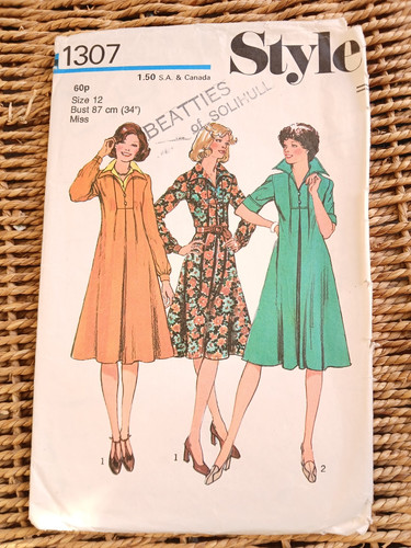 Vintage 1970s style - 1970s, sewing