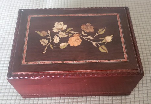 Vintage mele retro - vintage, wooden