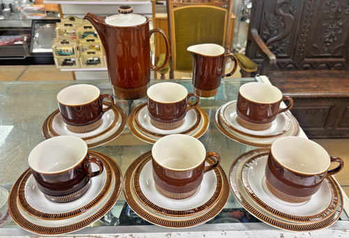 Retro poole pottery chestnut - poole,
