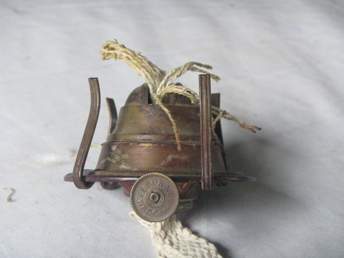 Antique brass wbg - brass,