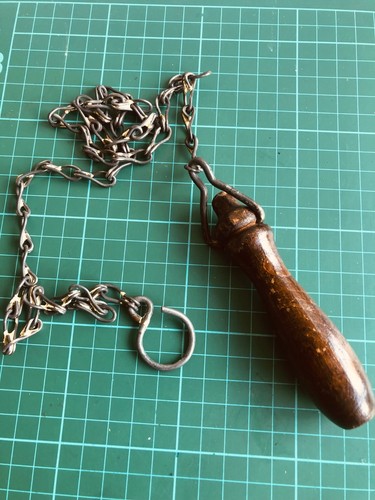Vintage toilet cistern pull - ,