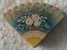 Vintage Elite Gift Box Chocolates Fan Shaped  Tin Sue Pulley Design 1997