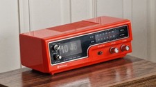 Hitachi Flip Clock Radio / Space Age / Red / Rare / Vintage / Iconic / 1970's