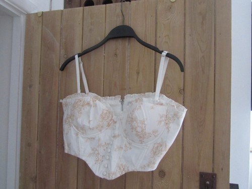 Polly white nude corset - white/nude,
