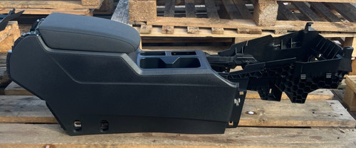 Caddy mk5 centre console - vw,
