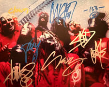 SLIPKNOT: Band Signed 8x10"