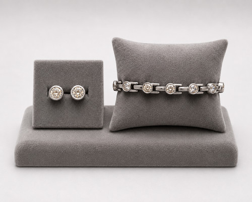 Swarovski signed crystal - swarovski,