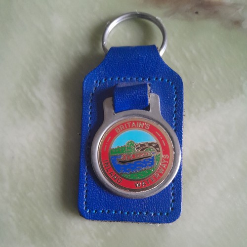 Vintage collectors keyring - vintage,